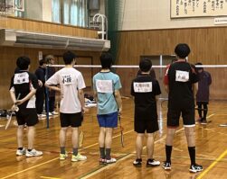 バドミントン大会の結果報告